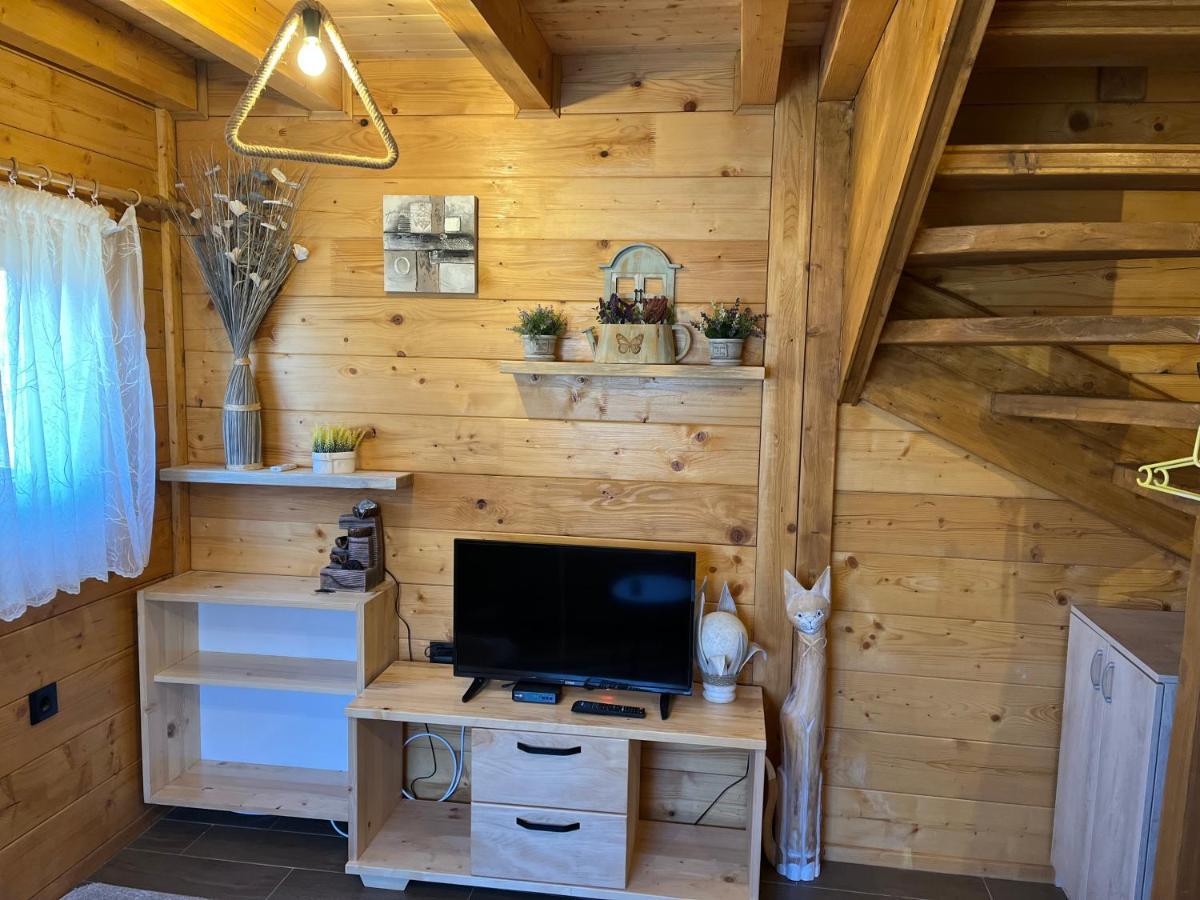 Apartmani Joka I Drvene Kucice Врдник Экстерьер фото