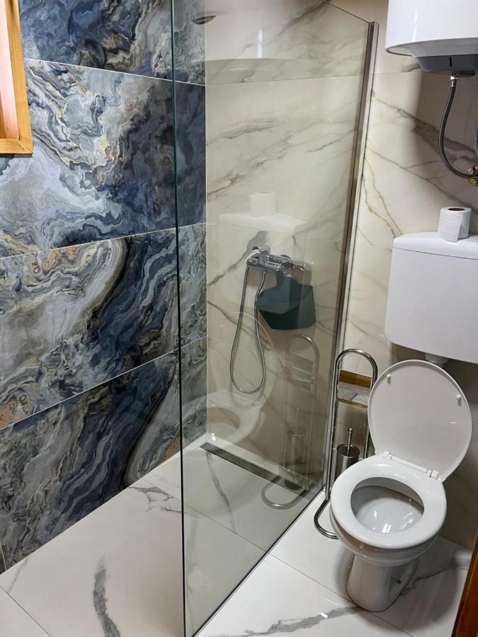 Apartmani Joka I Drvene Kucice Врдник Экстерьер фото