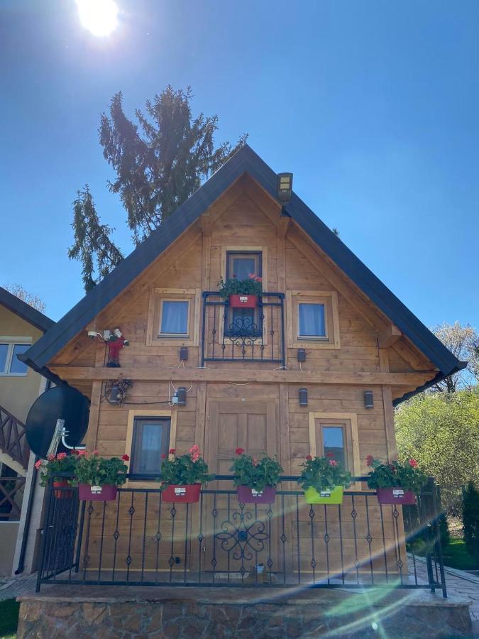 Apartmani Joka I Drvene Kucice Врдник Экстерьер фото